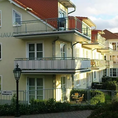 Casa vacanze Geraeumige - Grosser Eck-balkon, Garage, Poolnutzung *